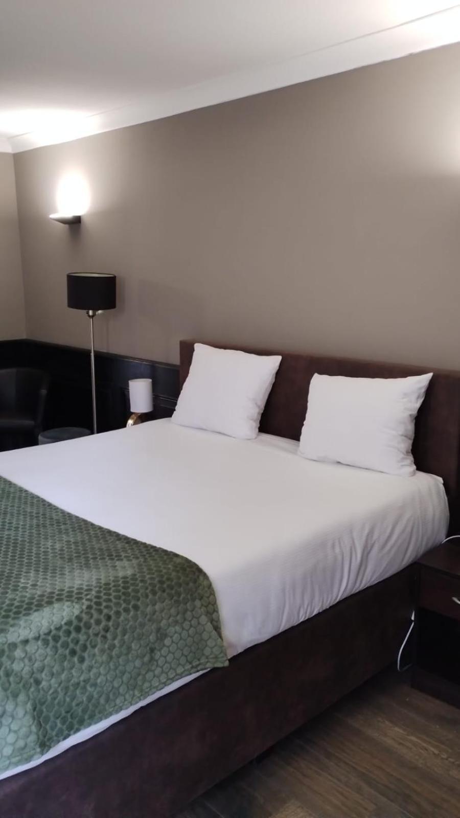 Hotel The Velvet Den Haag