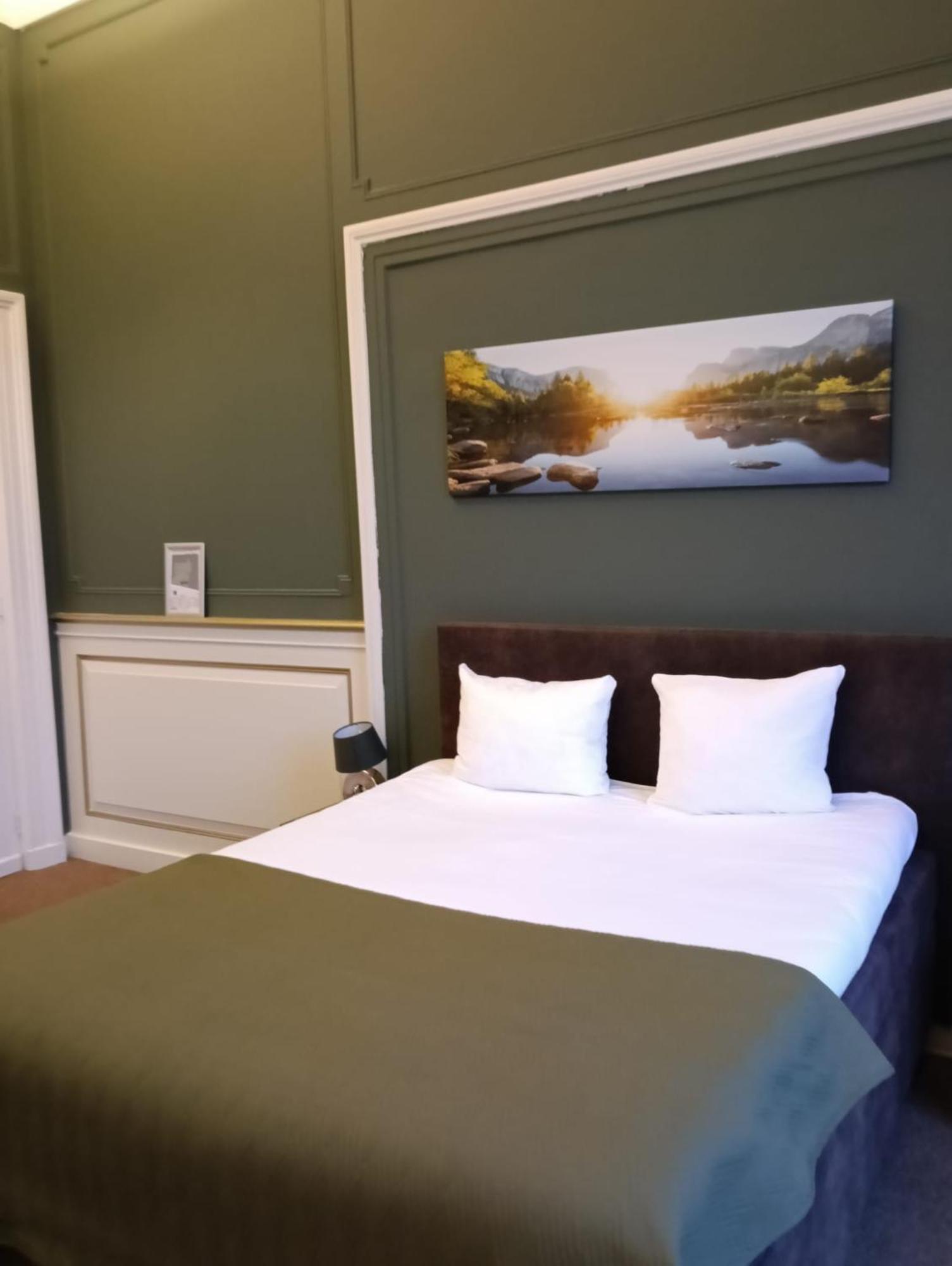 The Velvet Hotel