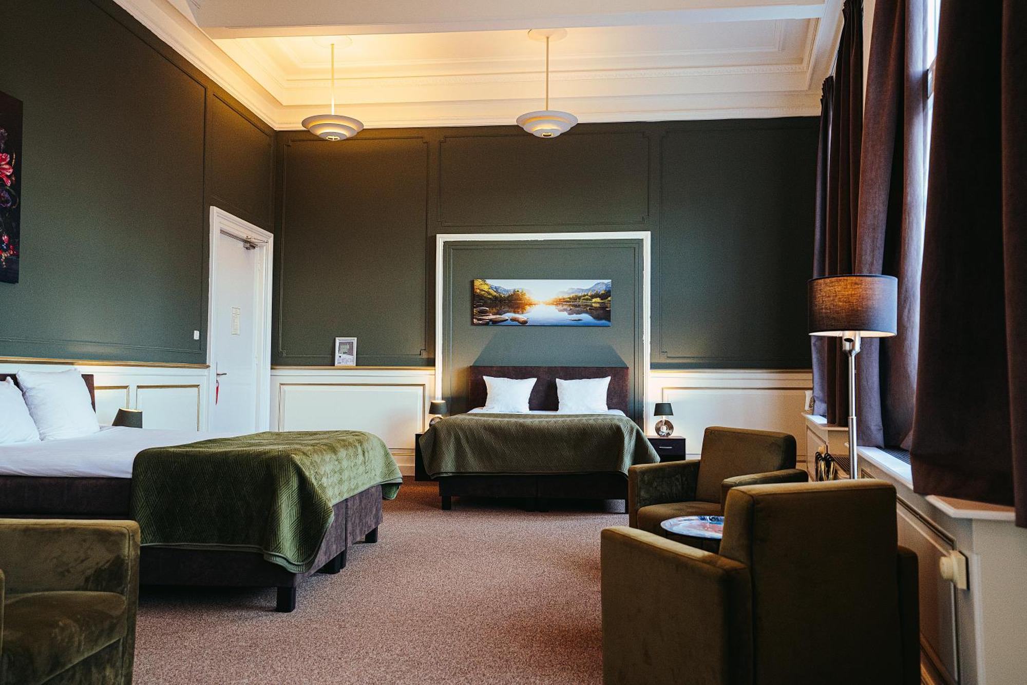 The Velvet Hotel
